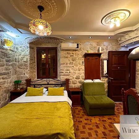 Apartments Wine House Old Town Kotor Exterior photo