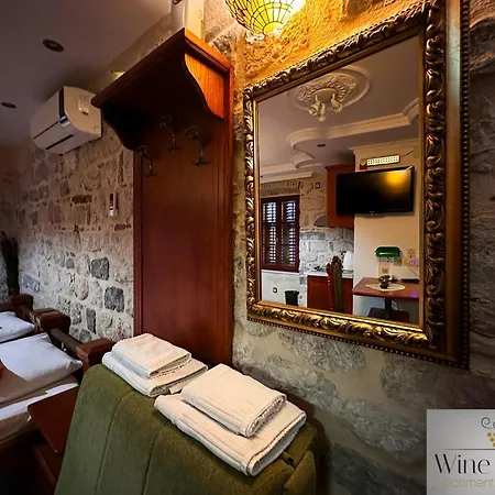 Apartments Wine House Old Town Kotor Exterior photo