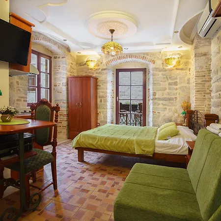 Apartments Wine House Old Town Kotor Exterior photo
