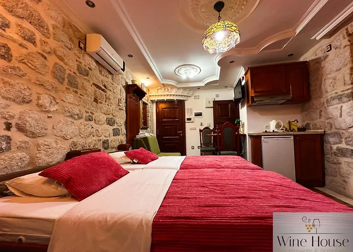 Apartments Wine House Old Town