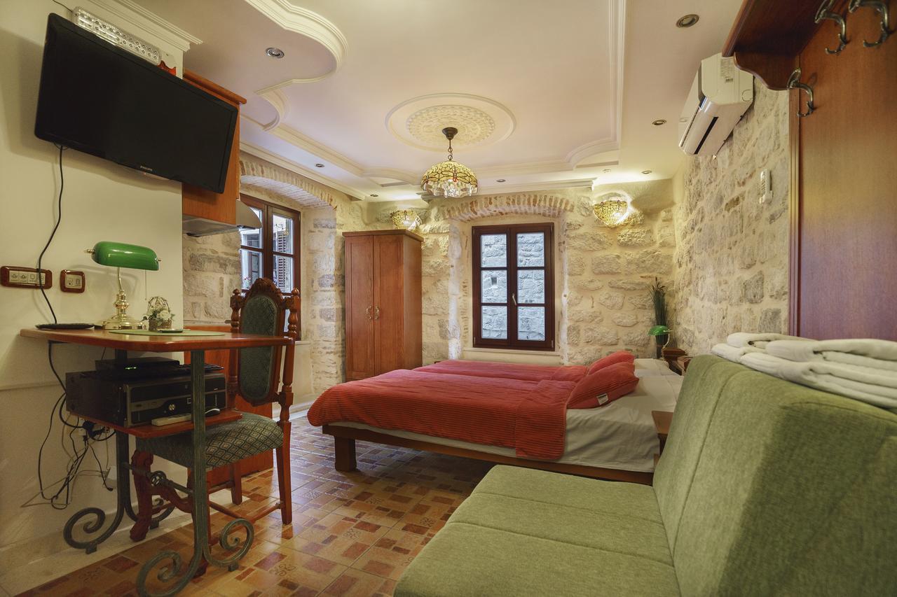 דירה Wine House Old Town