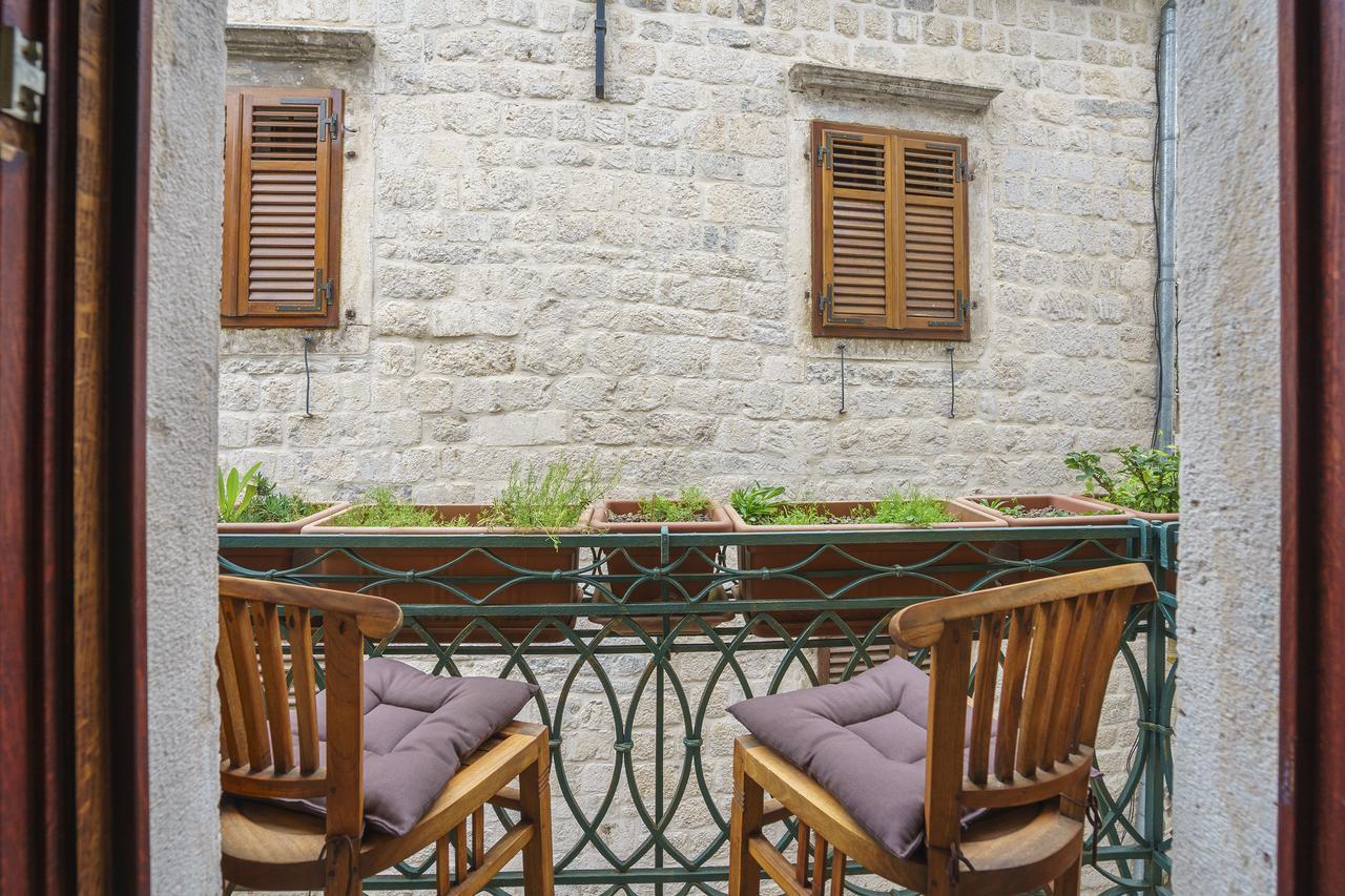 Wine House Old Town Kotor